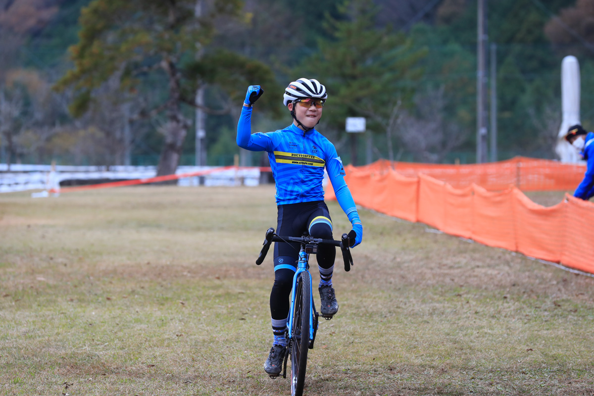 CK3優勝は蜂須賀巧真（BUCYOCOFFEE/CLTCyclingTeam）