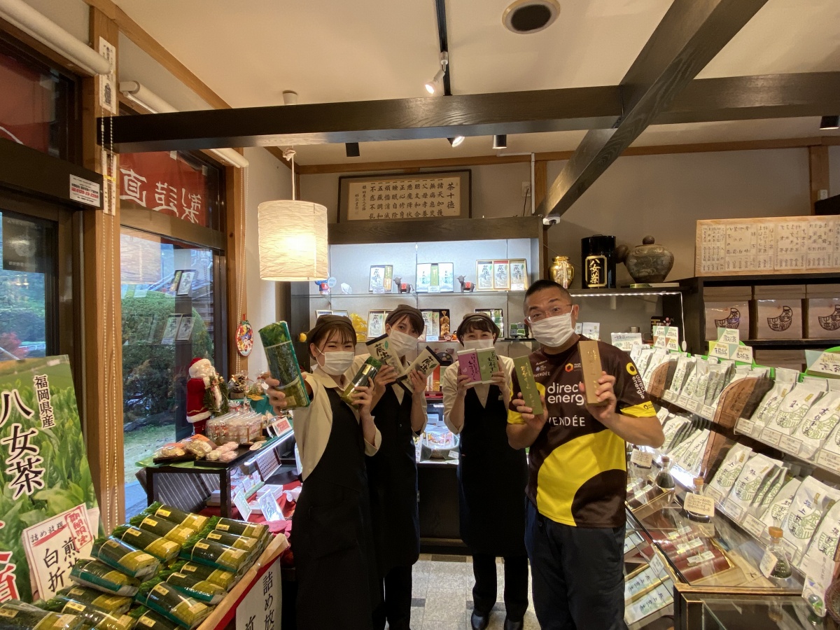11月:茶の葉堂は茶葉だけじゃありません。カステラや羊羹もお勧めです!