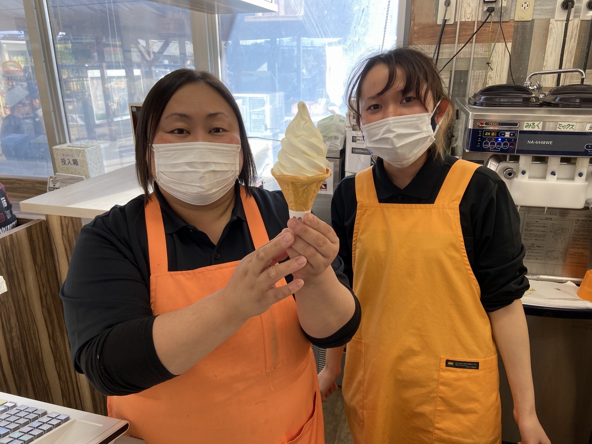 11月：道の駅・高岡ビタミン館にもアイスクリーム研究家のキット北村を唸らせる濃厚な石川牧場のソフトクリームがありました！