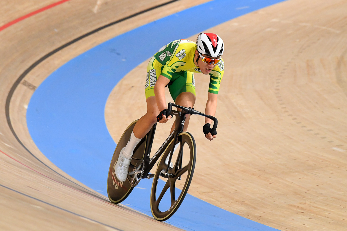 全日本初日のスクラッチでアタックし、最終日のポイントレースでは4位と健闘した山下虎ノ亮（榛生昇陽高校）