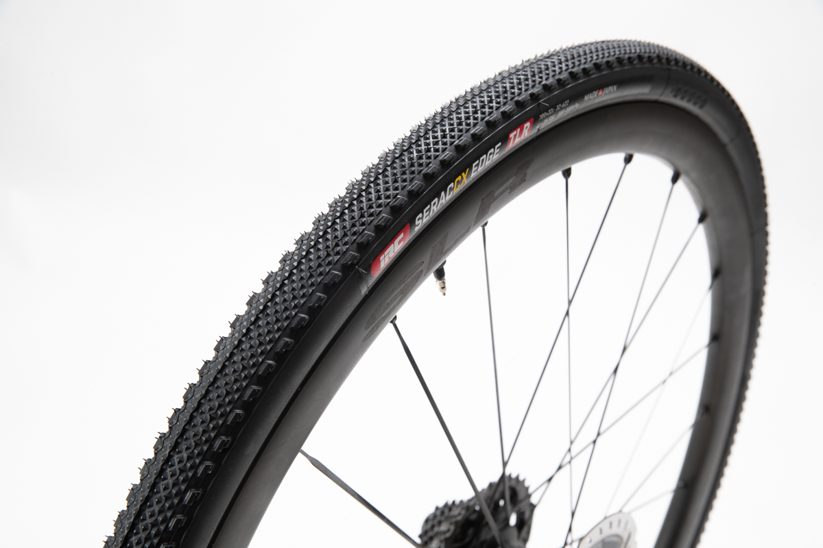 IRC SERAC CX EDGE TUBELESS READY