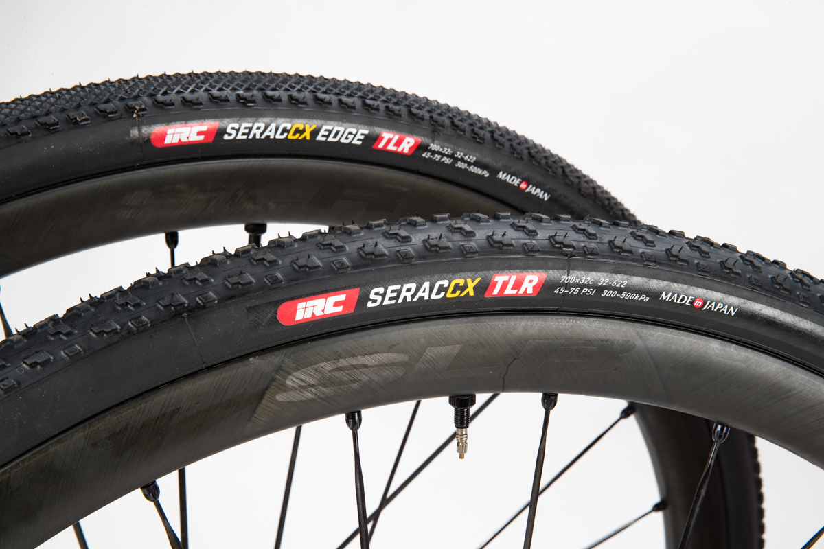 iRC SERAC CX ＆ EDGE TUBELESS READY