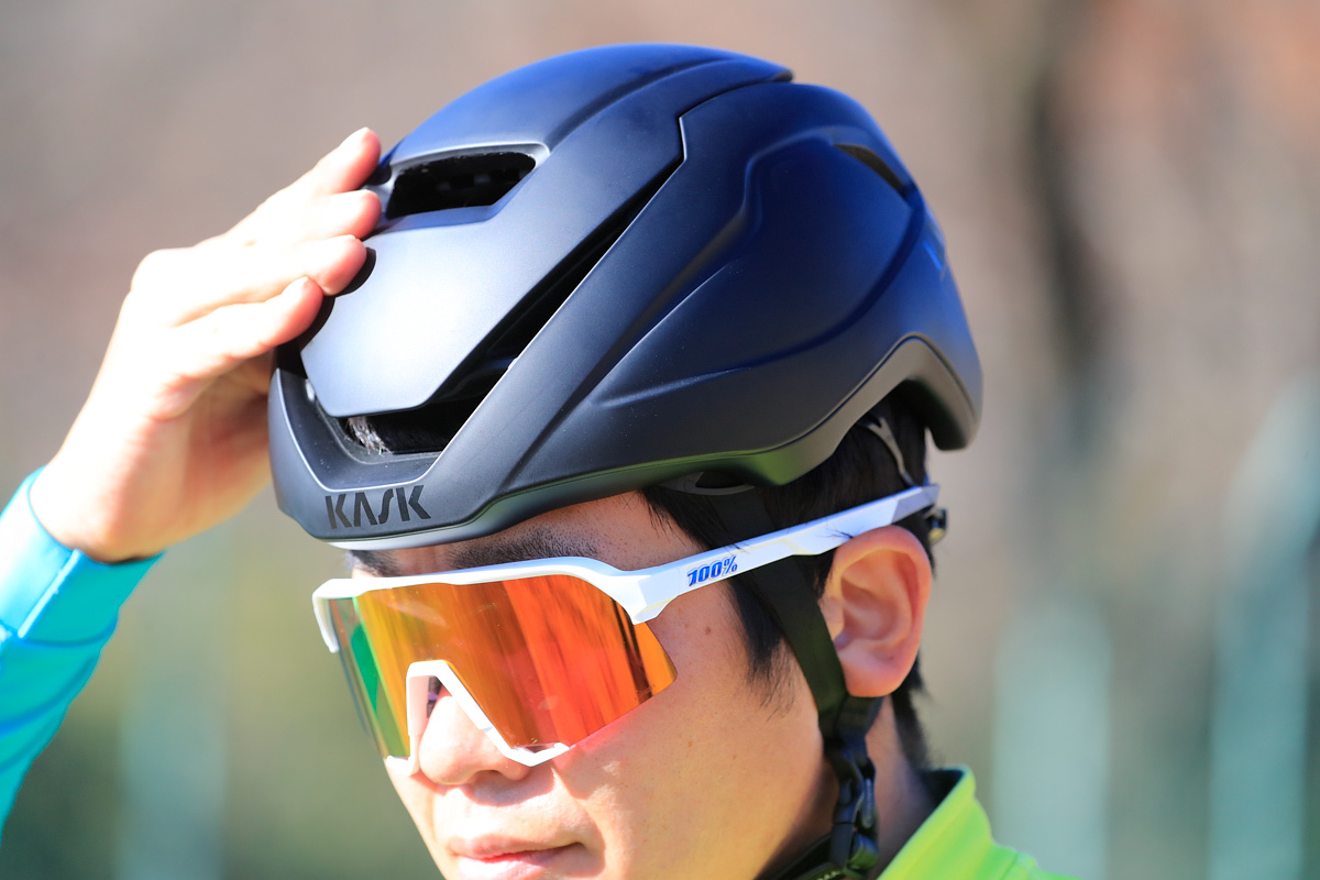 カスク WASABI ベンチレーションの開閉が可能なレーシングヘルメットをテスト - 製品インプレッション | cyclowired