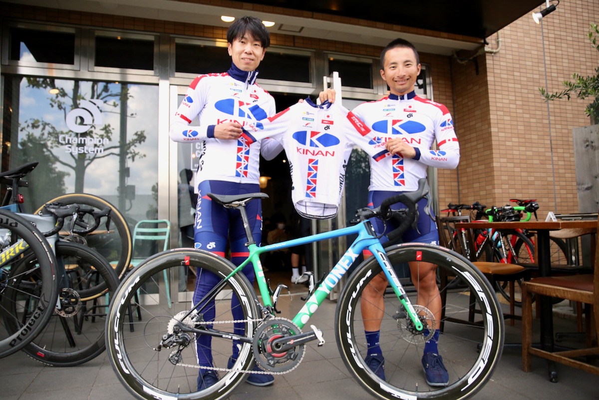 畑中勇介（左）と山本元喜（右）にインタビュー。チャンピオンシステムウェアの魅力を聞いた