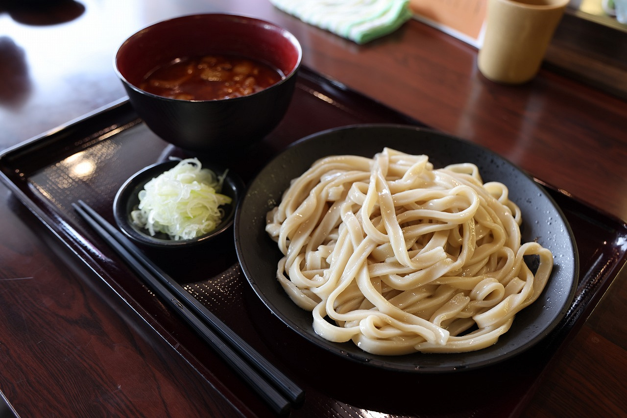 筆者は2辛の辛味噌きしめんを注文した