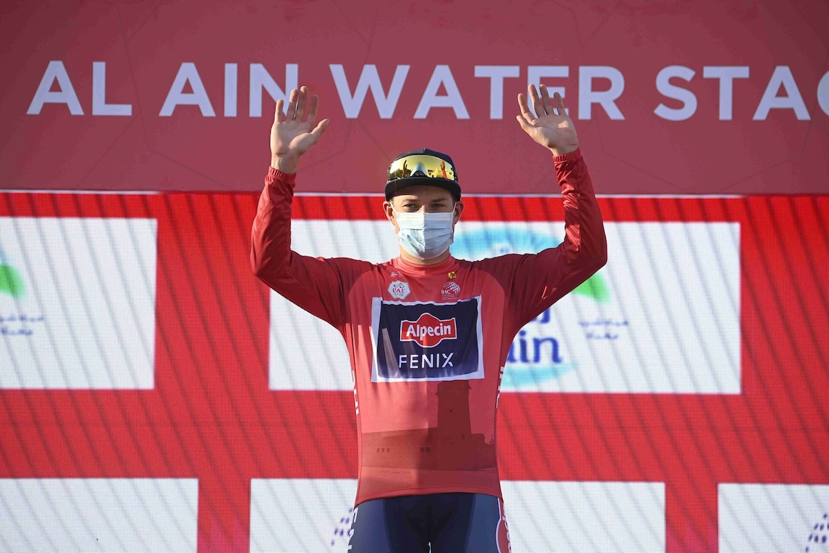 今季初レースで勝利し、総合首位に立ったヤスパー・フィリプセン(ベルギー、アルペシン・フェニックス)