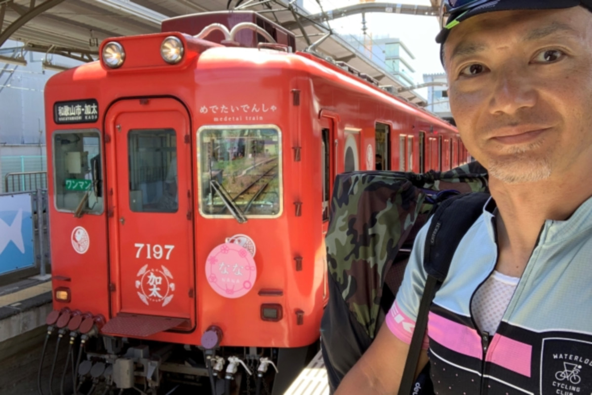 和歌山市駅で出発を待つ