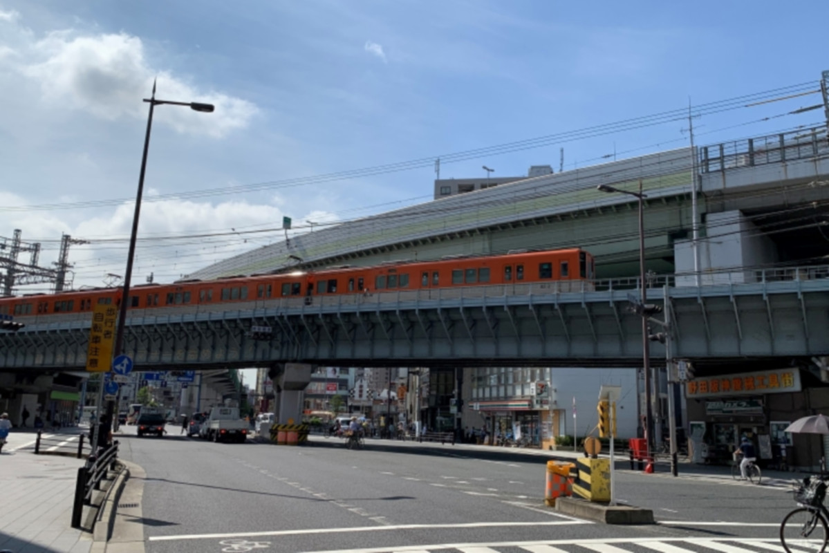 野田駅にてふたたび阪神電車と遭遇！関西私鉄は全塗装の車両が多くて見ていて楽しい(笑)