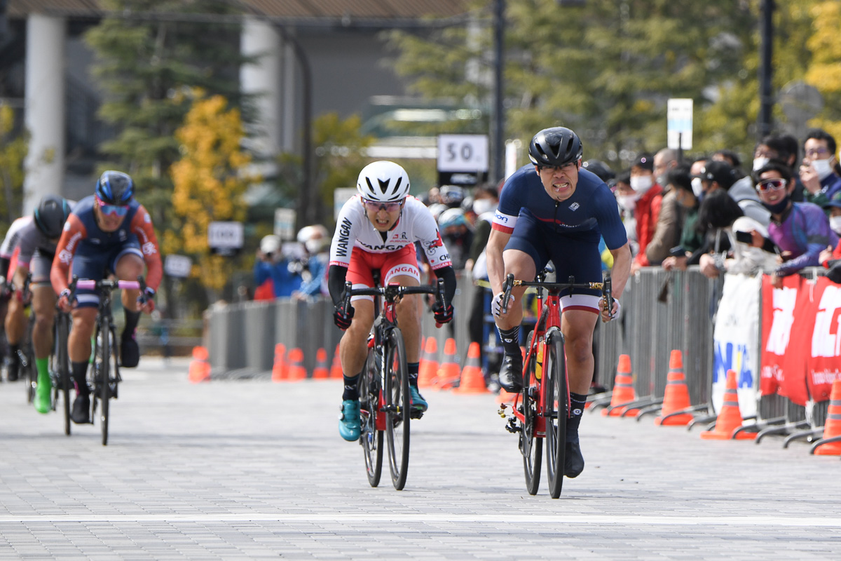 マスターズクリテリウム　森栄晃彦（パラティアムTOKYO Fusion Systems）が優勝