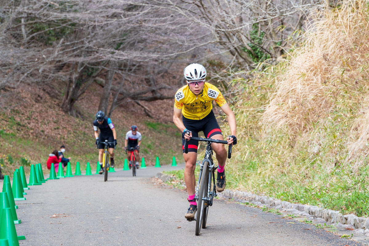 C4B 1位 横矢峻（インドカレーサーラ）