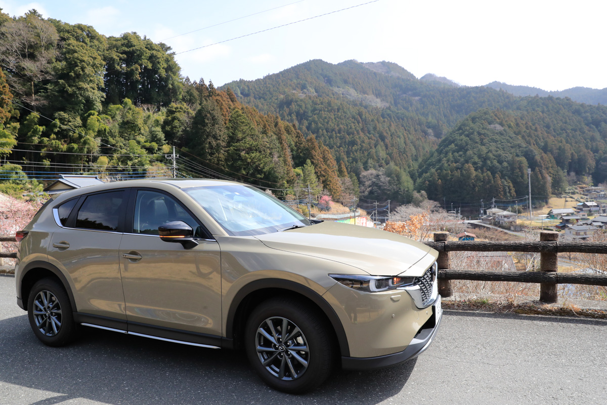 マツダCX-5フィールドジャーニー(埼玉県奥武蔵にて)