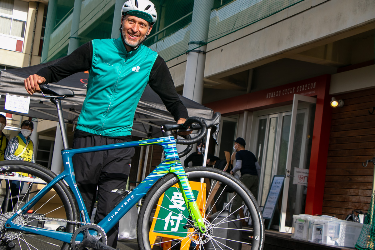 チャプター2のテストバイクでの参加も可能となっており、おなじみマイキーが一緒に走ってくれる