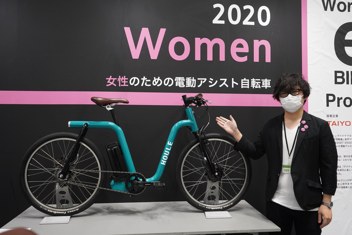 東京サイクルデザイン専門学校のブースで展示されているのは、どれもこだわりが詰まったバイク