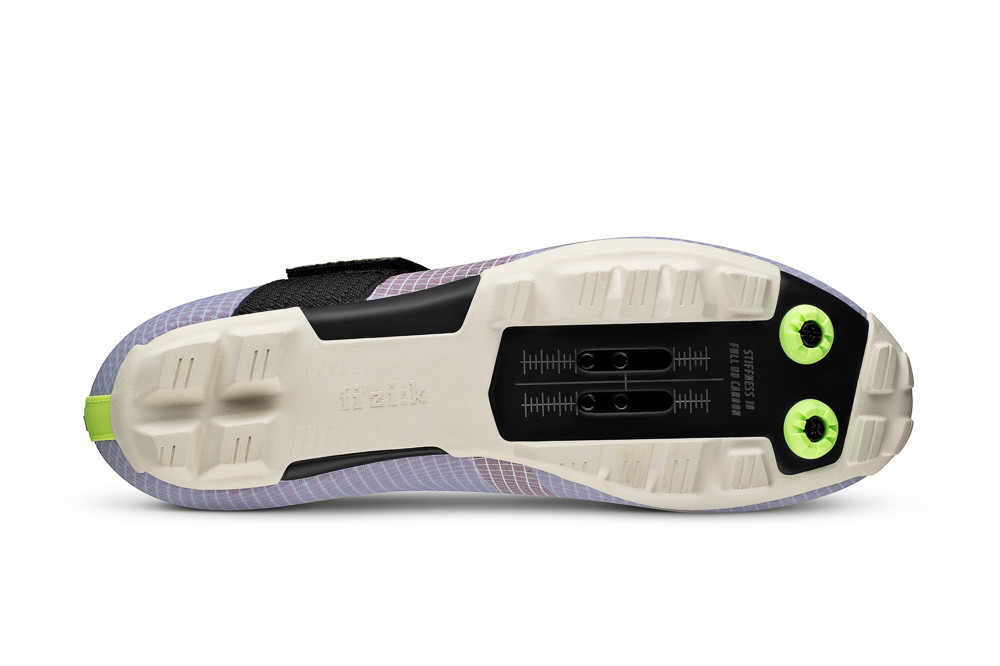 フィジーク VENTO FEROX CARBON(Lilac/Black)