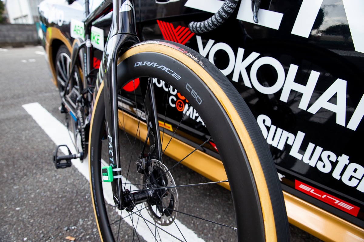 国内トップチームのバイクを一挙紹介！愛三、右京、シエルブルー