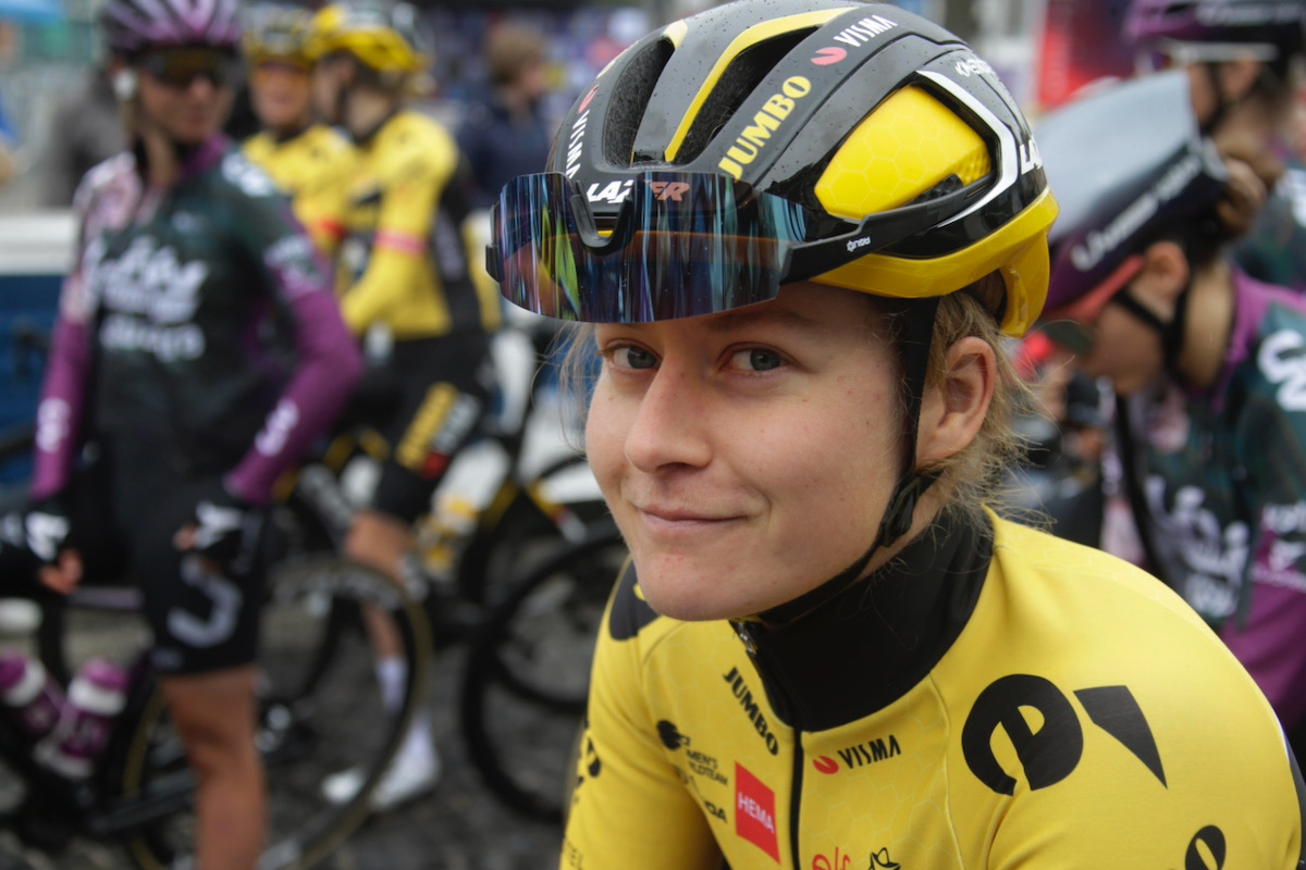 昨年よりボート競技から自転車競技に転向したアンバー・クラーク(オランダ、ユンボ・ヴィスマ)