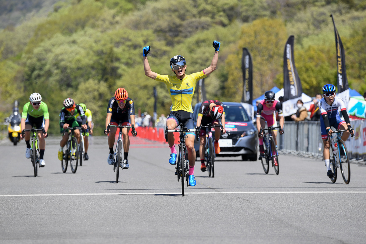 Y1優勝　平山雷斗（BUCYOCOFFEE/CLTCyclingTeam）