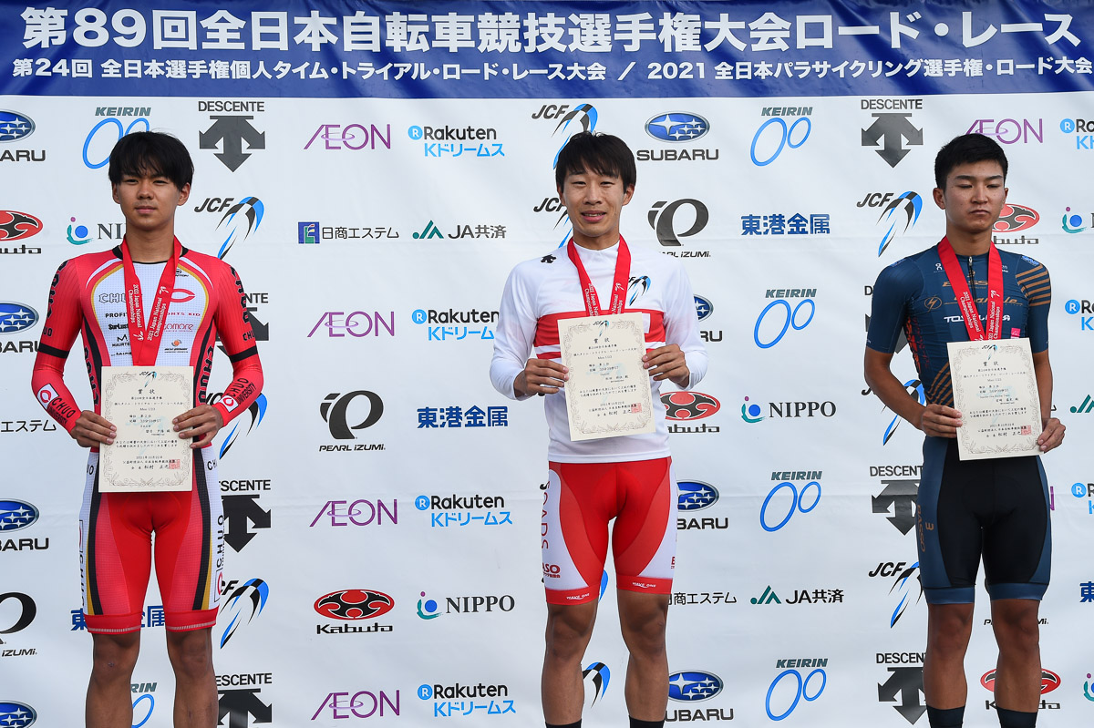 全日本選手権U23個人タイムトライアルで優勝。松田にとってジュニアで優勝して以来5年ぶりのタイトルとなった