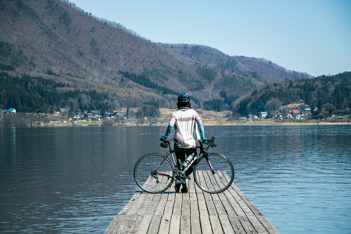 いわゆる「聖地」ブームのはしりとなった木崎湖の桟橋。ただ、そういった文脈が無くとも素晴らしいロケーション