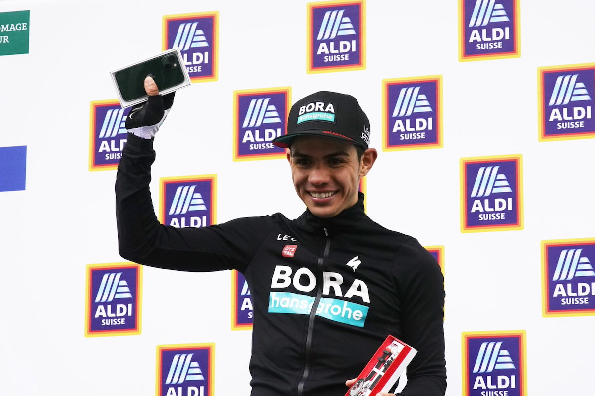 ステージ優勝を飾ったセルヒオ・イギータ(コロンビア、ボーラ・ハンスグローエ)