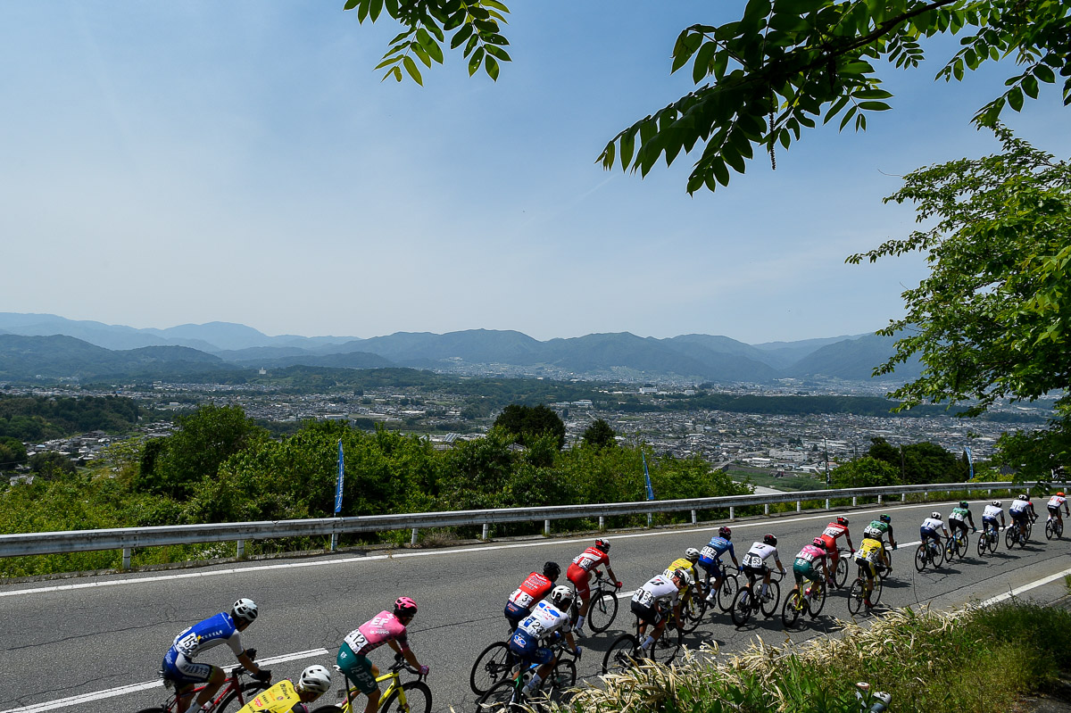 朝から初夏の青空が広がった飯田市