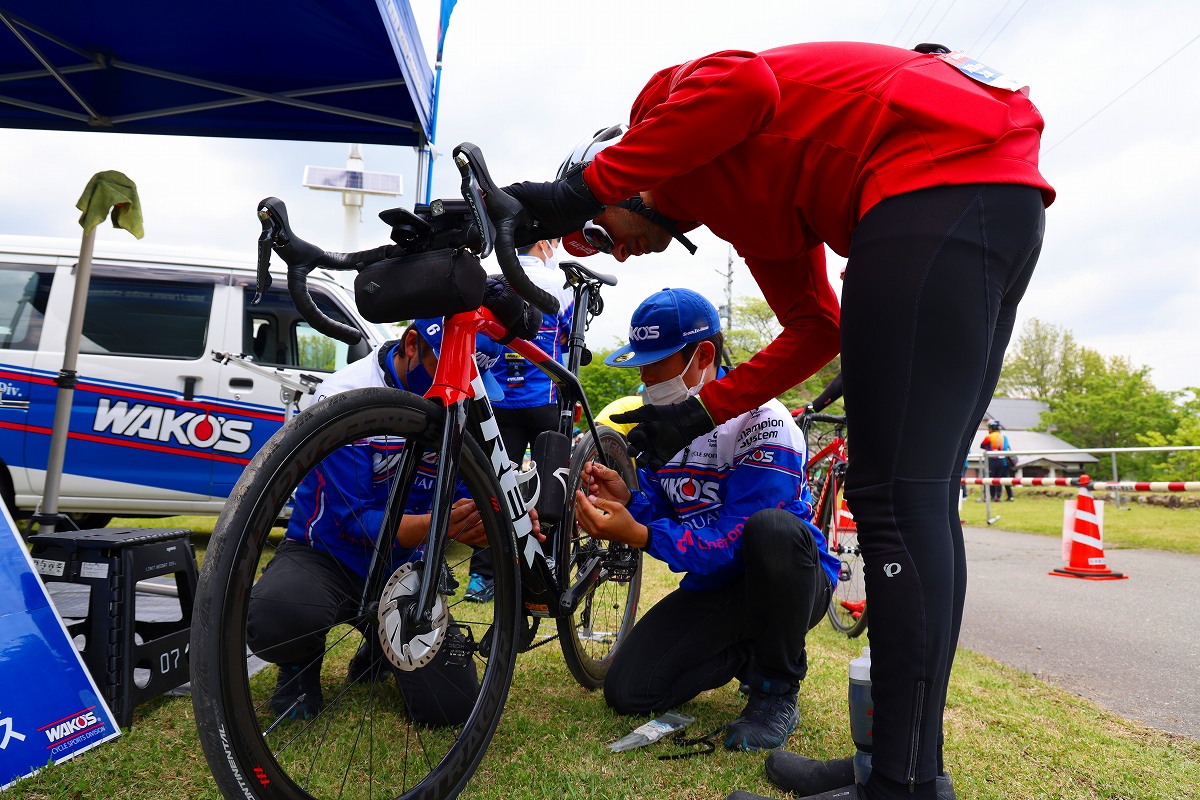 ワコーズのブースではバイクトラブルを解決