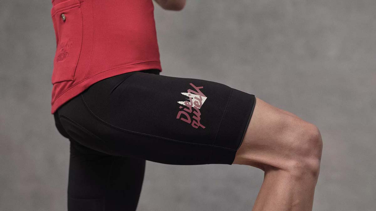 Rapha スイス クラシックビブショーツ