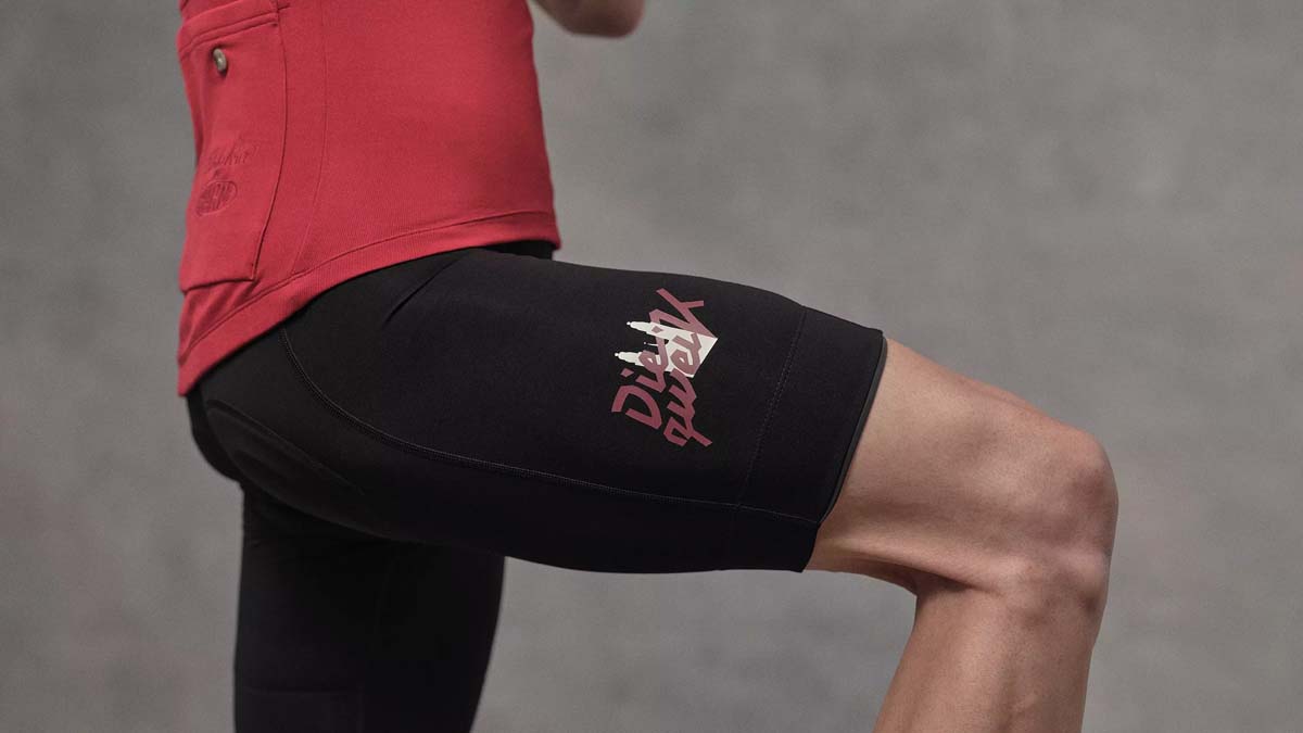 Rapha スイス クラシックビブショーツ