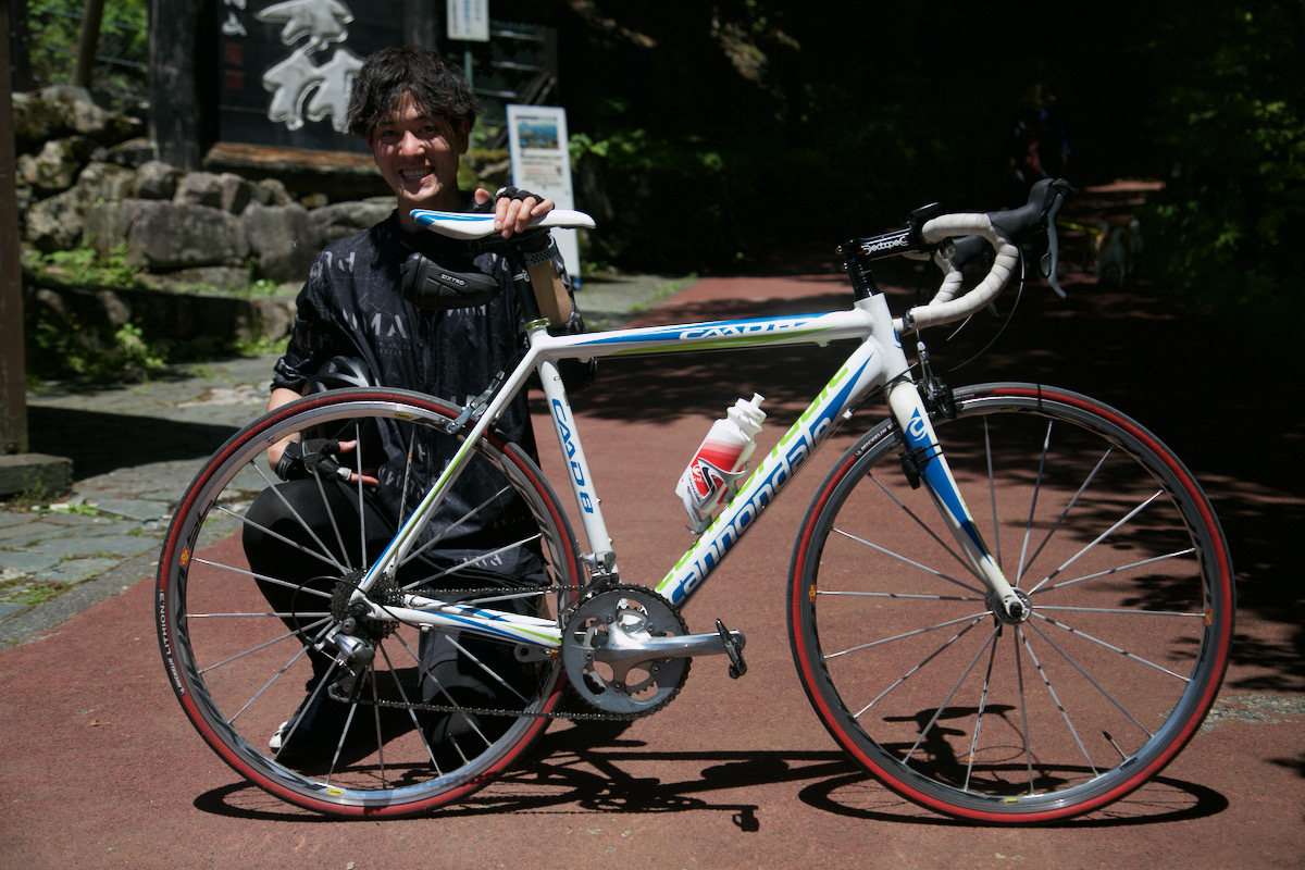 トヤさん（KIYOSE Cycling Community）とキャノンデール CAAD8 6