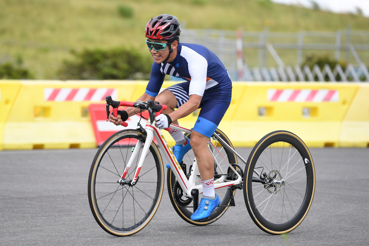 パラサイクリングMT2優勝 福井万葉