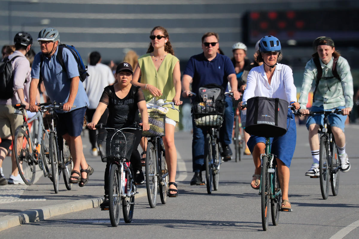 コペンハーゲン市内のあちこちで見られる自転車活用のシーン