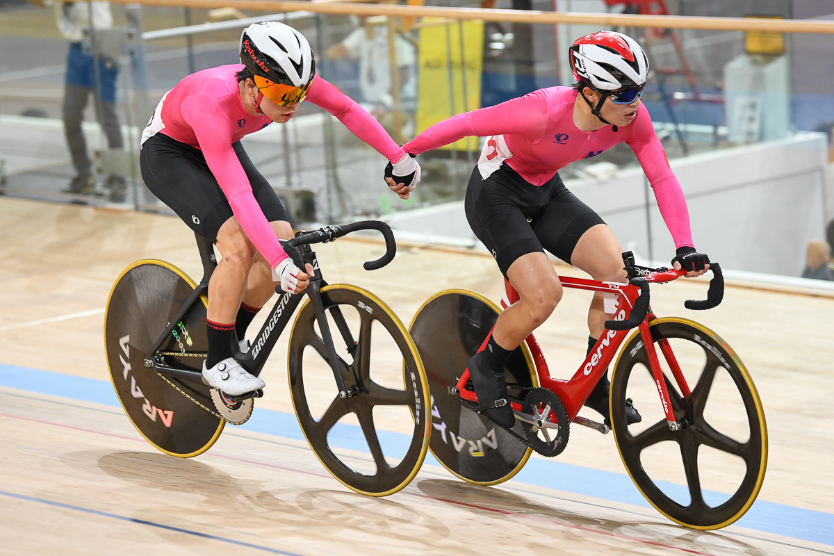 男子マディソン優勝　日本大学（兒島・高橋）