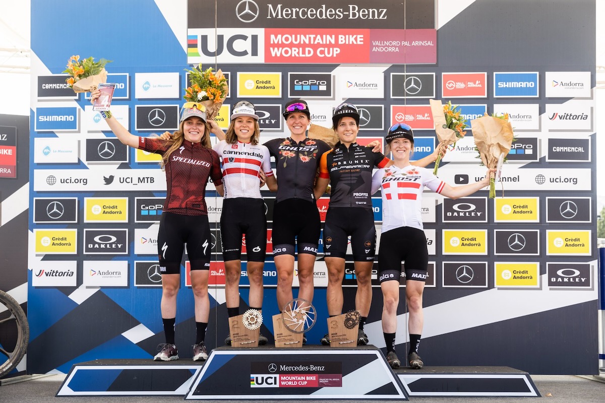 メルセデスベンツUCI MTBワールドカップ第6戦女子エリート表彰台