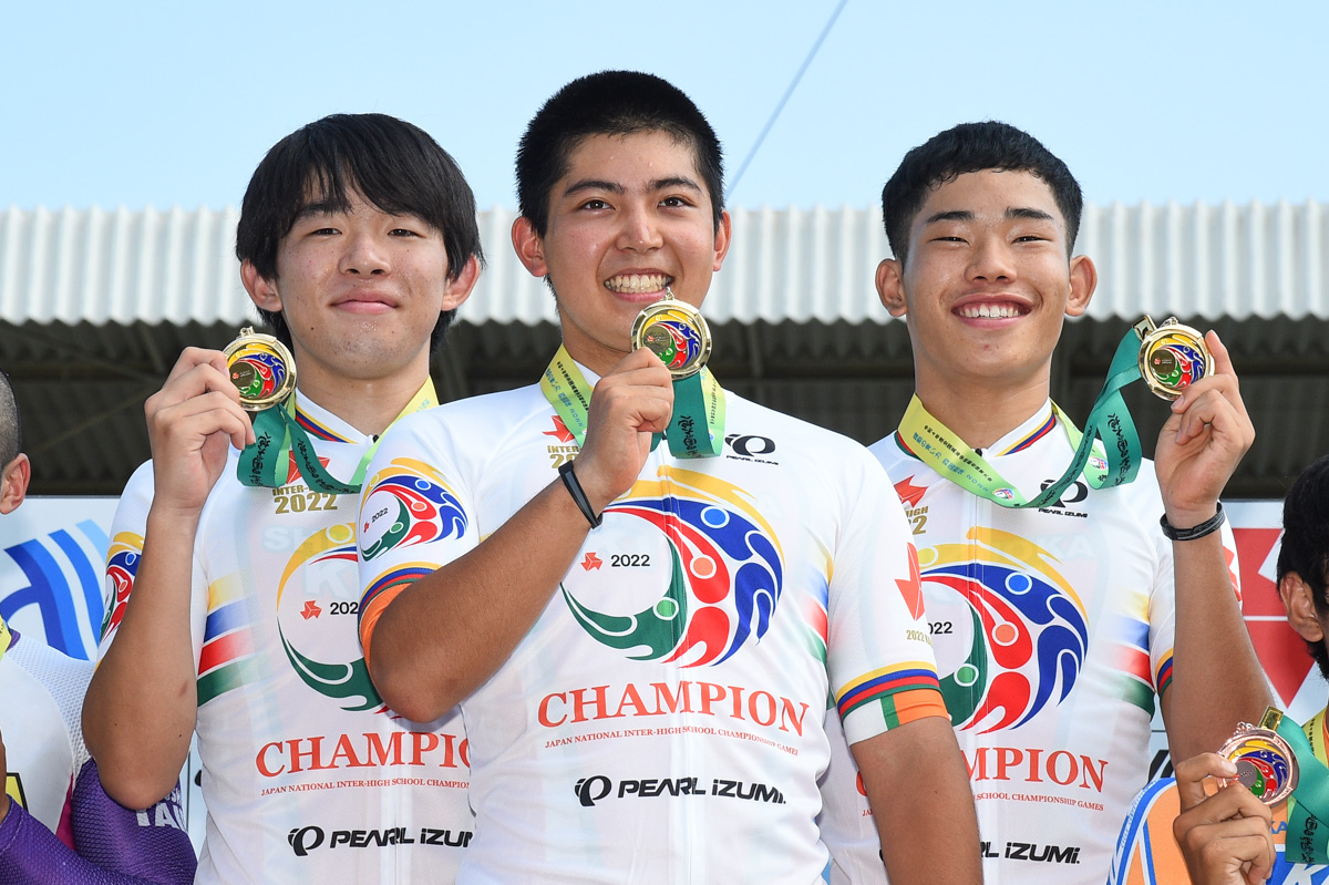 男子チームスプリント 優勝した静岡北高校のメンバー