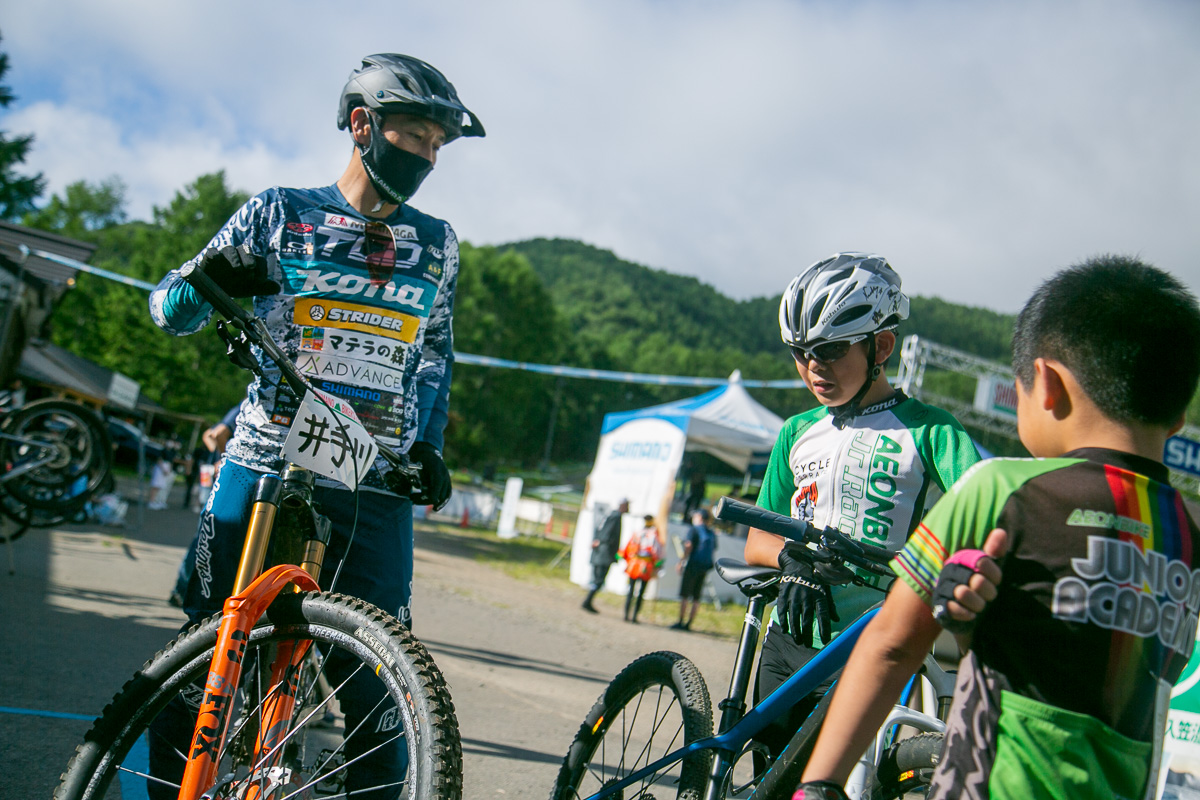 シマノサポートライダーのトップ選手と交流できるまたとない機会