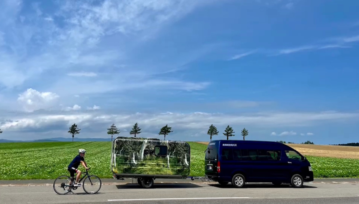 トレーラーにバイクを積載し、楽しいところだけを走れるツアーだ