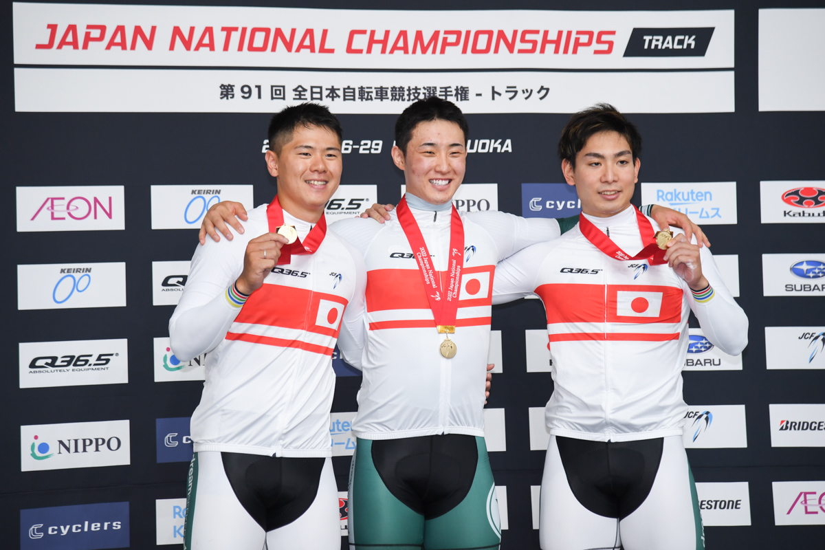 2022全日本選手権チームスプリントで優勝した長迫吉拓（写真左）