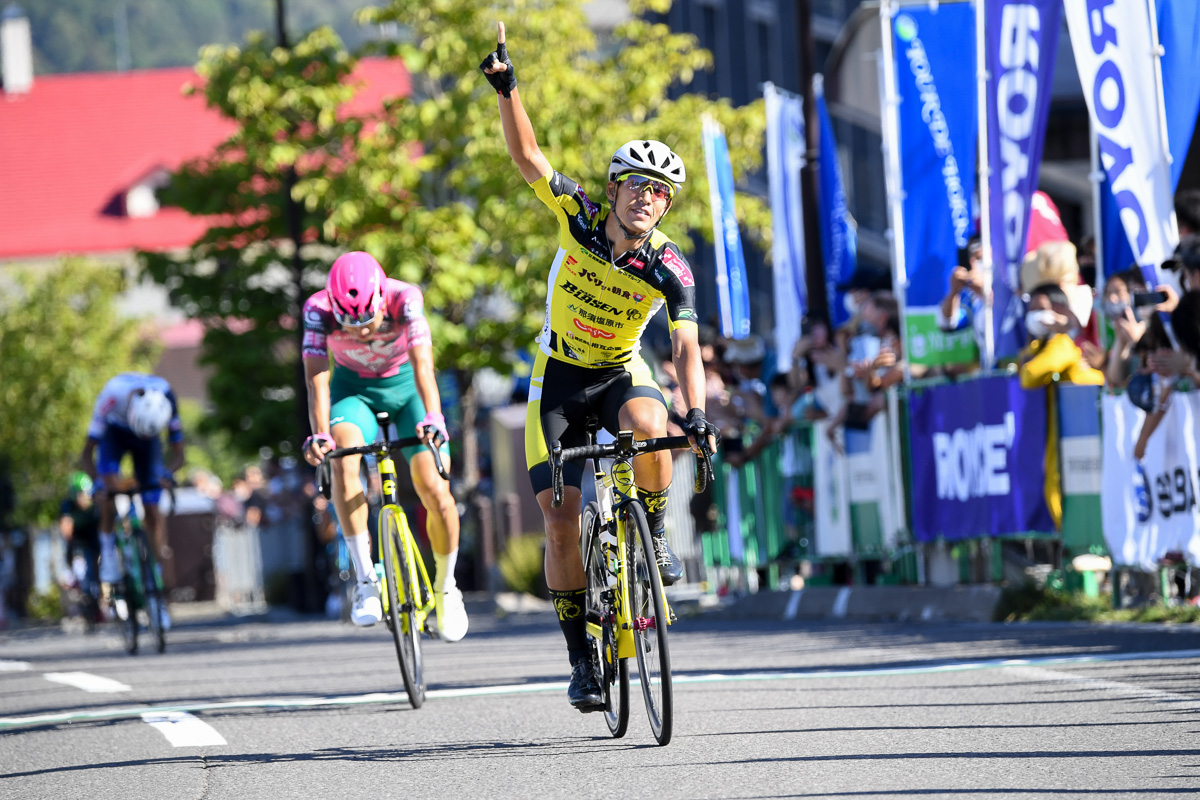 ツール・ド・北海道第2ステージ優勝の谷順成(那須ブラーゼン)