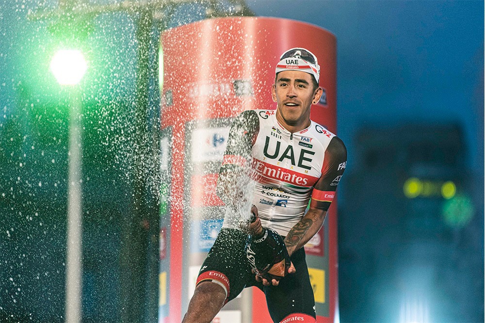 キャリア初のグランツールステージ優勝を挙げたフアン・モラノ(コロンビア、UAEチームエミレーツ)