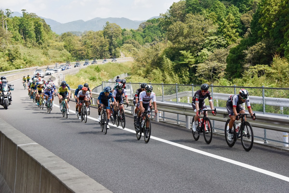 自動車専用道路を一部使用した、国内初のコースレイアウト