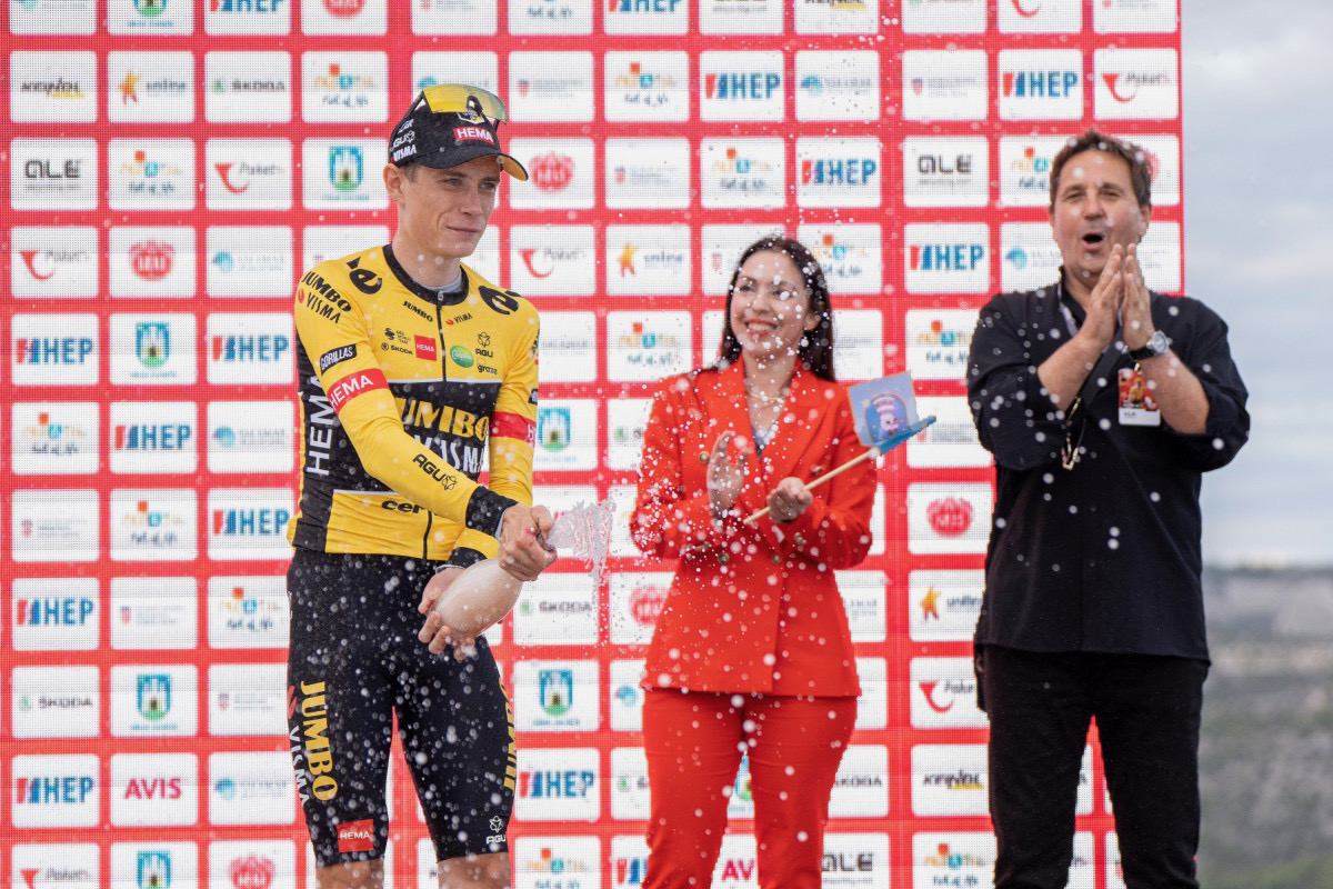 総合優勝したツール・ド・フランス以来となる勝利を挙げたヨナス・ヴィンゲゴー（デンマーク、ユンボ・ヴィスマ）