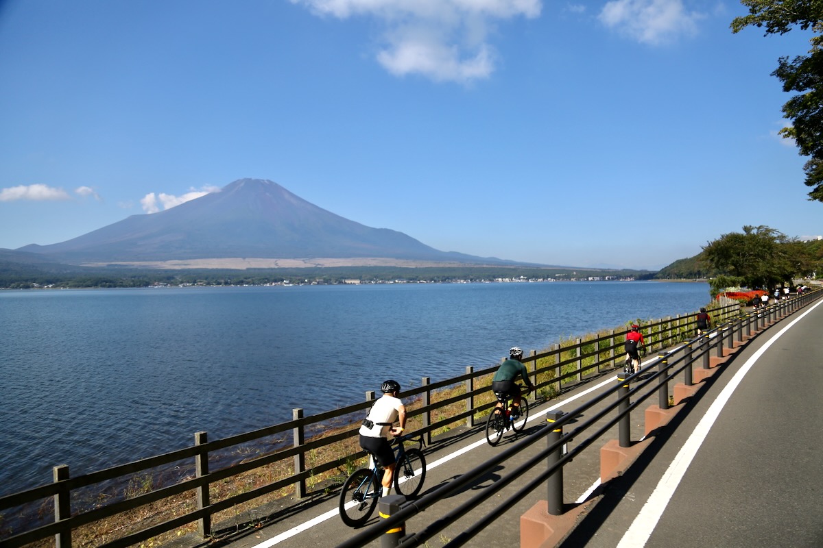 序盤は富士山を眺めながら。最高のライド日和