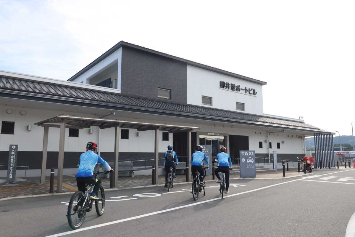 近海の島しょ部へのフェリー事情をチェックするべく柳井港へと立ち寄る