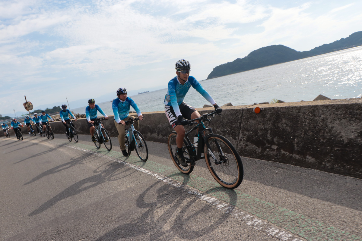 瀬戸内海の穏やかさを感じながら今治を目指す