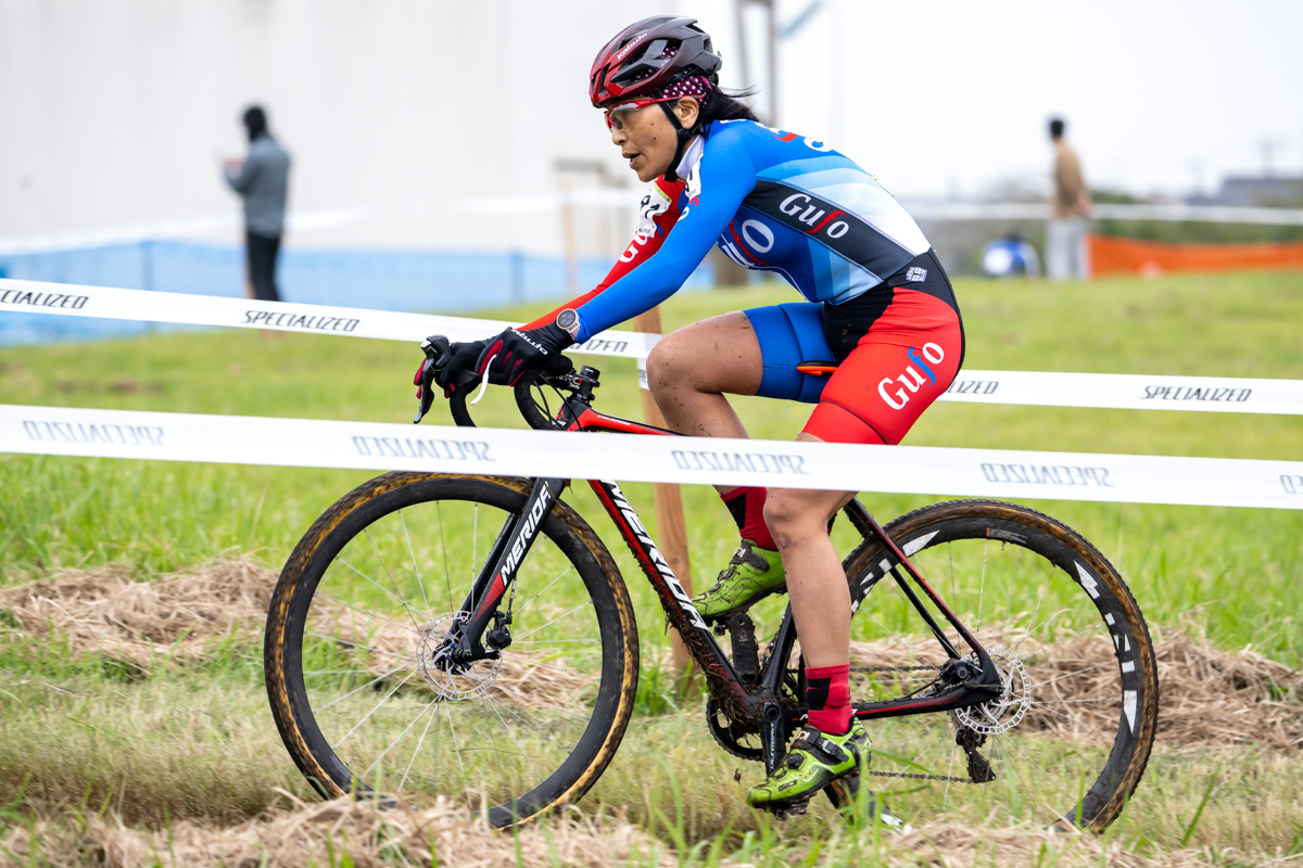 WM優勝は林口ゆきえ(gufo cycleworks)