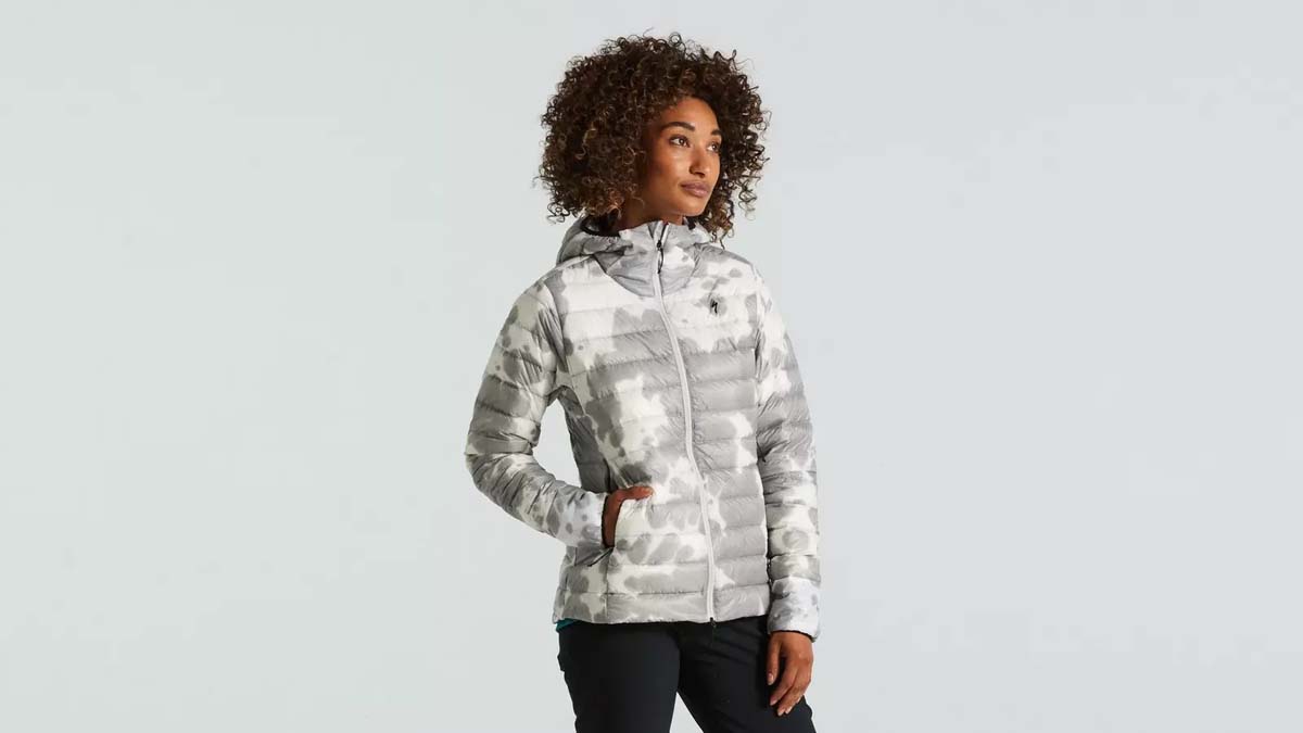 スペシャライズド PACKABLE DOWN JACKET MEN / WMN(DOVE GREY SPLASH)