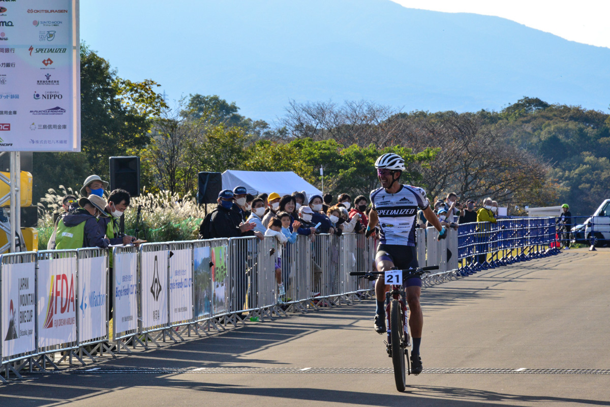 頂点を目指すレースは引退した山本幸平（アスリートファーム・スペシャライズド）だが、こういった特別なレースには参加していくとのこと　