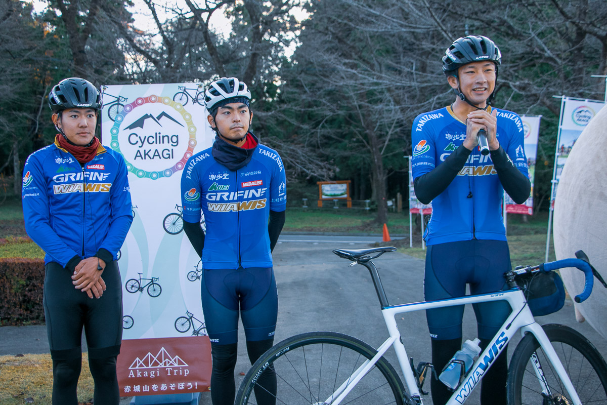 地元群馬グリフィンの選手がアテンドしてくれる