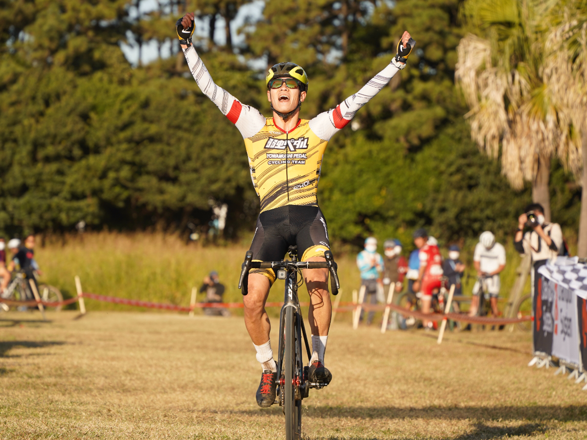 幕張クロス4連勝、そしてJCX2連勝を果たした織田聖(弱虫ペダルサイクリングチーム)