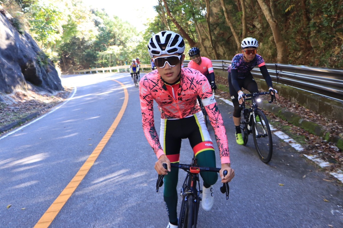 鳳来寺山を登るヒルクライム。この後アタック合戦が勃発しました